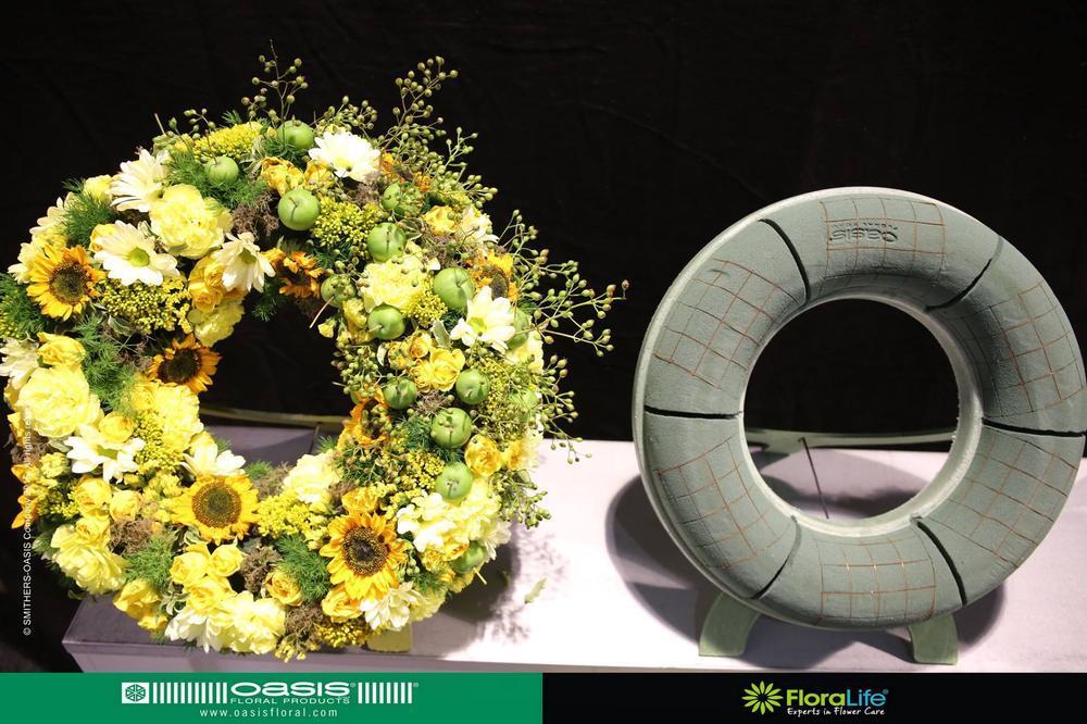 OASIS® ECObase kruh se stojanem, 42 cm