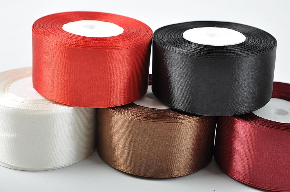 Stuha satén,  4cm x 23m, fialová 87