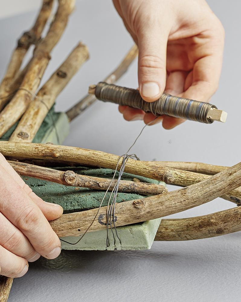 Drát na dřívku, 0,5 mm, 100 g, zlatá