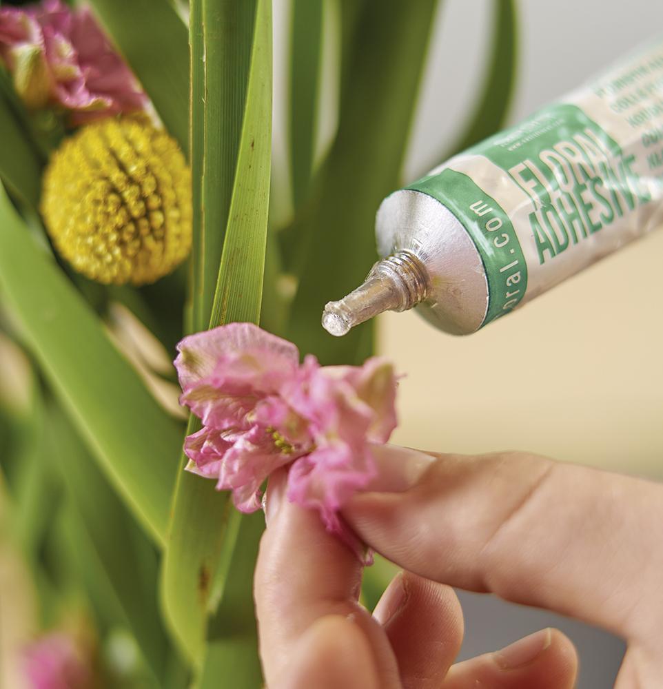 OASIS® Adhesive lepidlo v tubě, 50 ml